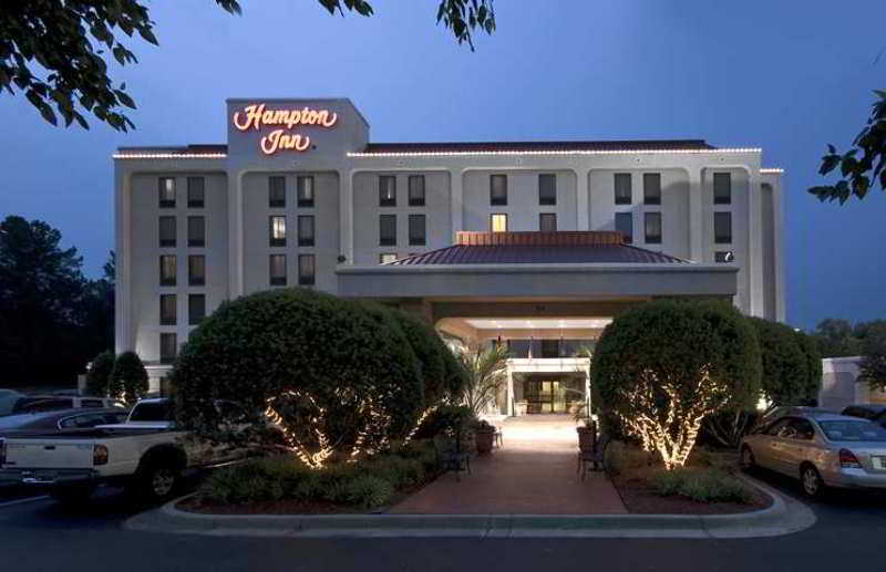 Hampton Inn Columbia I-26/Harbison Blvd Екстериор снимка